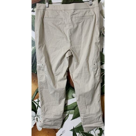 Chicos Size 2 US Large Crop Khaki Cotton Blend Pants - Picture 6 of 7
